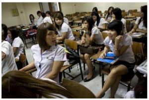 變性人大學廣受好評