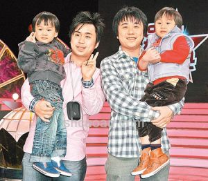 小小彬（右起）和小彬彬相似，迷你彬（左）和溫奕宇