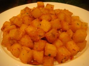 山村炕土豆 山村炕土豆