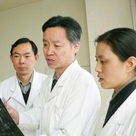 王新志[河南中醫學院第一附屬醫院教授]