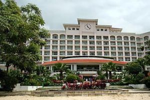 三亞亞龍灣假日度假酒店