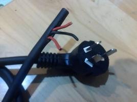 三線插頭 三線插頭