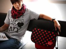 羅志祥為郵差包代言