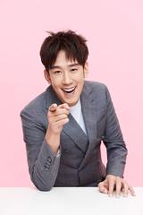 于洋[《明星轉起來》、《新笑林》主持人]