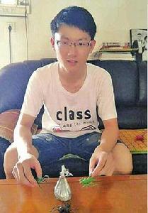 孫洪濤[原山東省實驗中學學生]