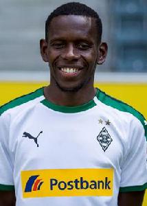 特勞雷[幾內亞足球運動員]