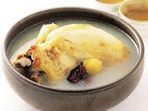 老鴨八珍湯 老鴨八珍湯