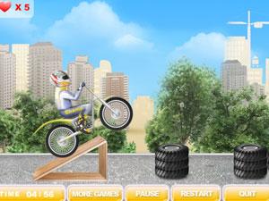 自由式摩托賽車 自由式摩托賽車