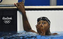 曼紐爾[美國游泳運動員]