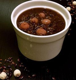 蜂蜜蓮子紫米粥 蜂蜜蓮子紫米粥