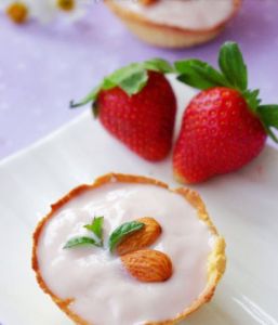 杏仁蛋黃撻 杏仁蛋黃撻