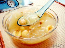 雪梨銀耳百合糖水 雪梨銀耳百合糖水