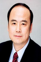 王偉[中國紅十字會副會長]