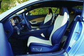 運動座椅 運動座椅