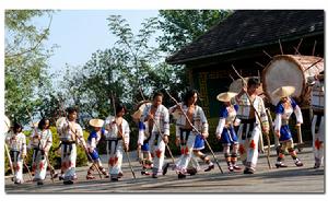 （圖）基諾族特懋克節