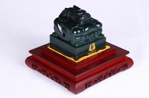 全運徽寶·臻藏版(1公斤和田玉)