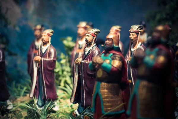 ▲南北朝百官封禪場景塑像