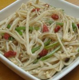 金針菇拌枸杞 金針菇拌枸杞