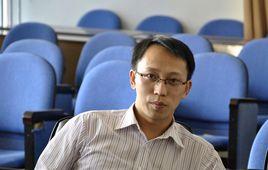 鄭建[重慶市渝中區巴渝公益事業發展中心主任]