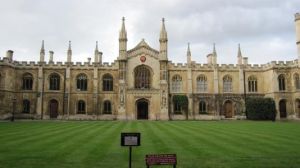 艾利森山大學 艾利森山大學