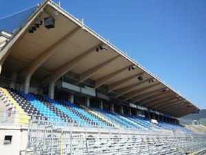 義大利藍色競技球場 義大利藍色競技球場