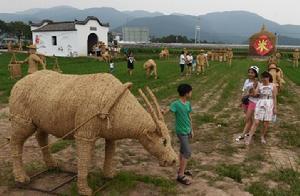 稻草人藝術農耕造型