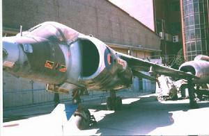 “鷂”式戰鬥機