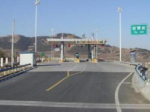 濟青高速公路南線規模巨大