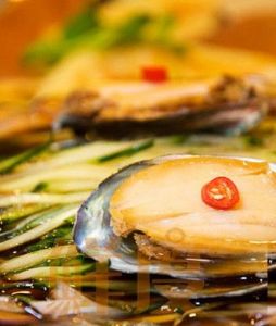 品梭子蟹抱蠣 品梭子蟹抱蠣