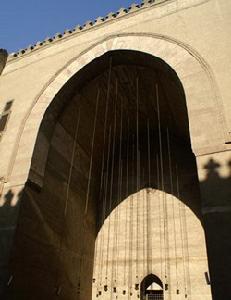 蘇丹·哈桑清真寺