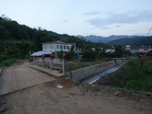 曼回告村 曼回告村