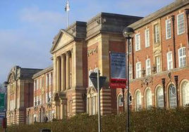 里茲都會大學 里茲都會大學