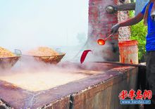 被曝光的違規添加合成色素的食安事件