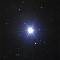 南極星[最靠近南天極的肉眼可見的恆星]