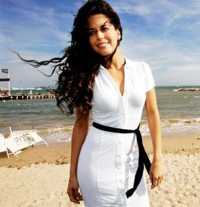 安娜&middot;克勞迪亞&middot;塔蘭康 Ana Claudia Talanc&oacute;n