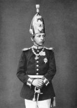 身著軍裝的未來的德皇威廉二世，攝於1874年