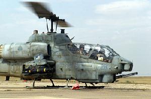 美國眼鏡蛇武裝直升機AH-1W超級眼鏡