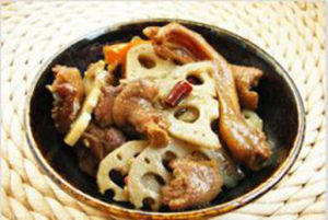 鹵豬蹄蓮藕香乾 鹵豬蹄蓮藕香乾