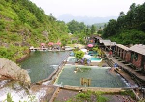 源頭鎮仙家溫泉圖片