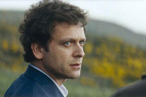 山雨欲來[法國2007年斯特芬尼&middot;阿拉貢導演電影]