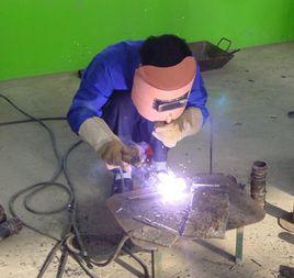 自保護電弧焊 自保護電弧焊