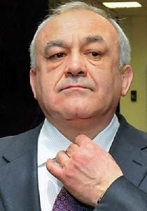 泰穆拉茲·馬姆蘇羅夫 泰穆拉茲·馬姆蘇羅夫