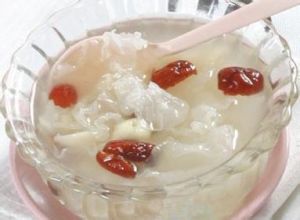 百合蓮子銀耳羹 百合蓮子銀耳羹