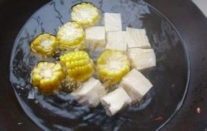 玉米凍豆腐牛肉西洋菜湯 玉米凍豆腐牛肉西洋菜湯