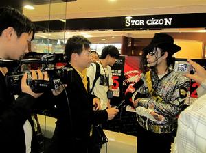 新聞發布會記者採訪