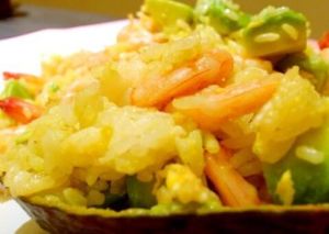牛油果蝦仁炒飯 牛油果蝦仁炒飯