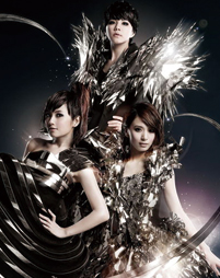 2010SHE北京演唱會海報