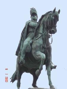 施瓦岑貝格元帥雕像