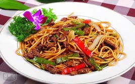 黑椒牛肉意大利麵 黑椒牛肉意大利麵