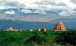 金字塔[“東方金字塔”西夏王陵]